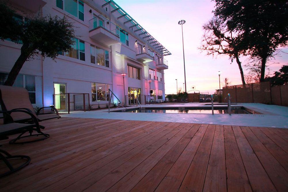 Casulo Hotel Austin Esterno foto